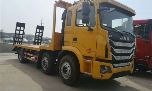 江淮小三軸挖機(jī)拖板車 