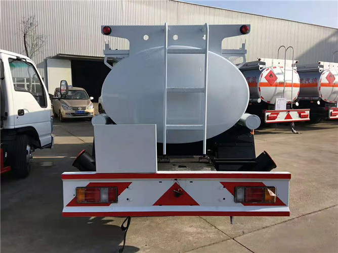 4立方加油車.jpg