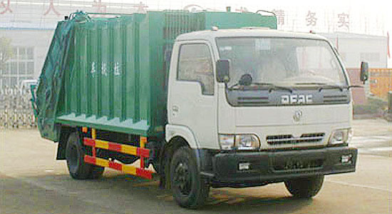 東風多利卡壓縮式垃圾車(6-7立方) 